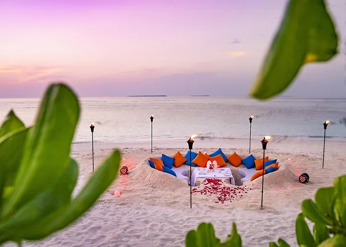 Kuredhivaru Resort And Spa - Maldives