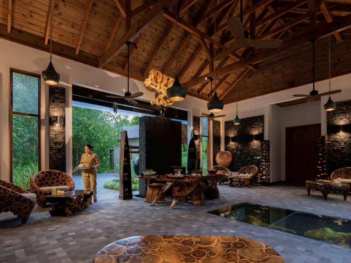 Курортний комплекс And - Maldives Kuredhivaru