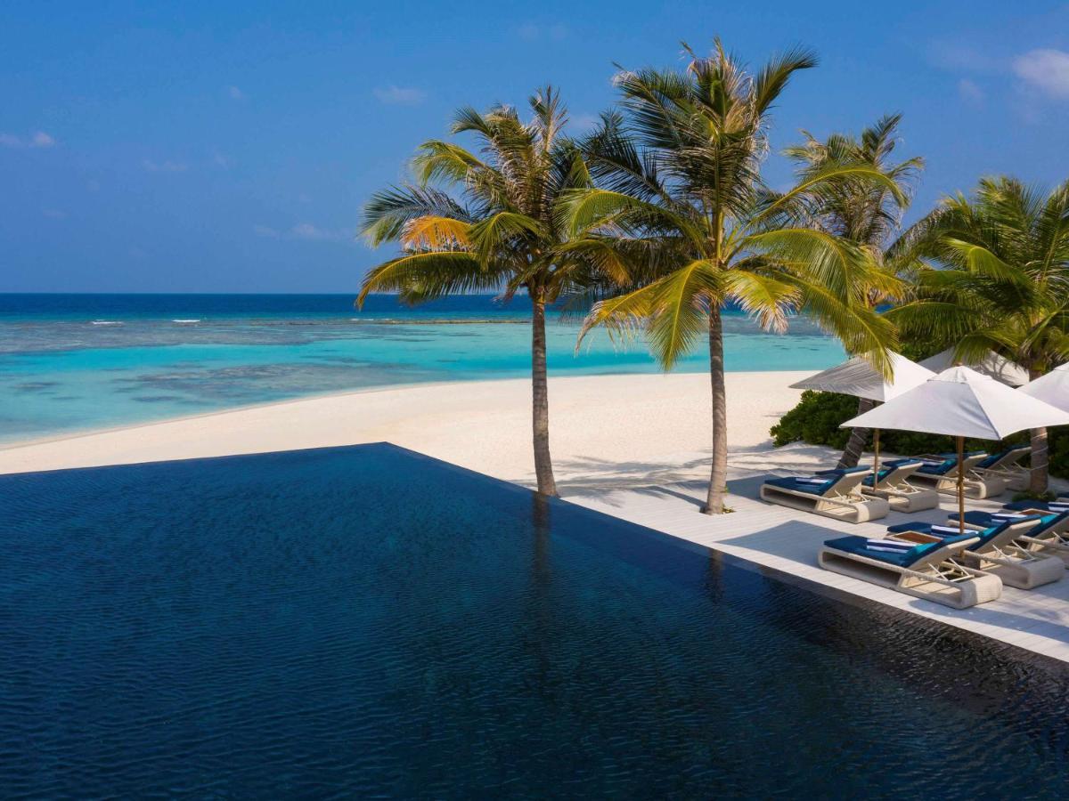 And - Maldives Resort Kuredhivaru